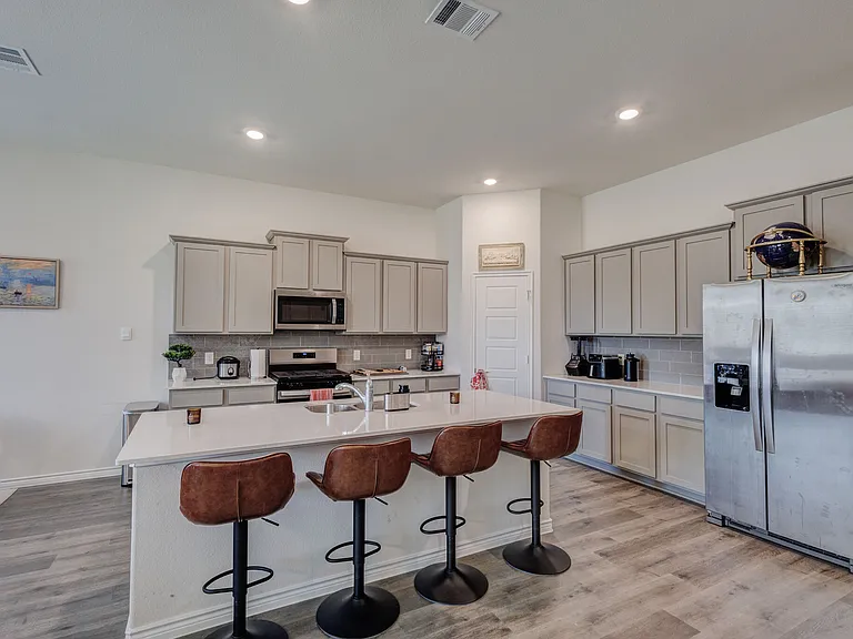6993 Newby Ln — Photo 18