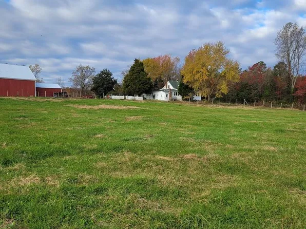 38888 Reeves Rd, Mechanicsville, MD 20659