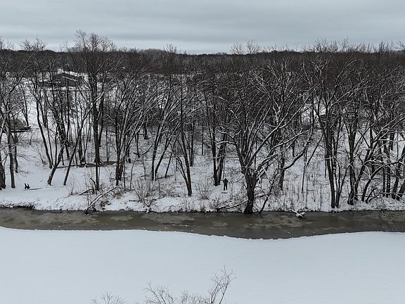 2nd image of County Road 32 SW