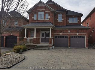 279 River Ridge Blvd, Aurora, ON L4G0G4