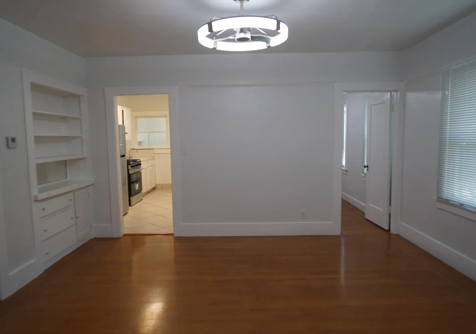 1018 25th St - Unit - 4 — Photo 3