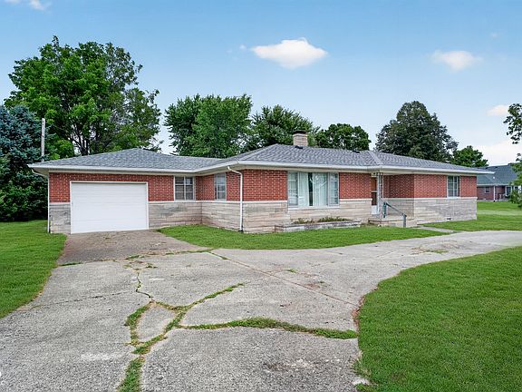 3rd image of 50 Terrell Dr