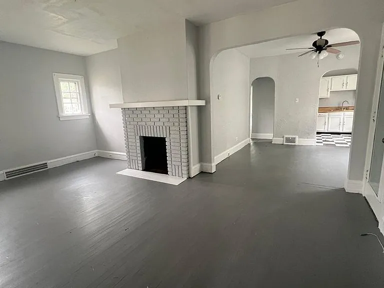 1639 Avalon Rd — Photo 14