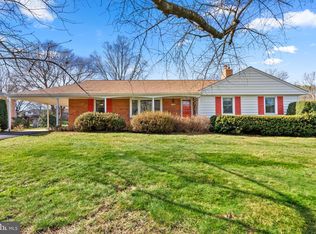 17644 Prince Edward Dr, Olney, MD 20832