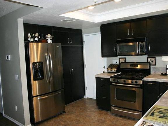 5th image of 13575 Columbus Ct