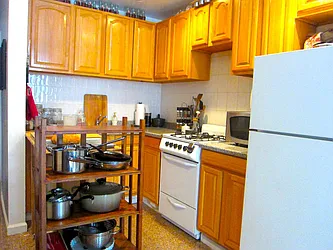 Rented by Warren T Real Estate Corp.