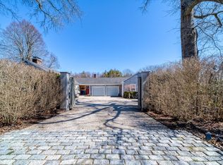 72-74 North St, Mattapoisett, MA 02739