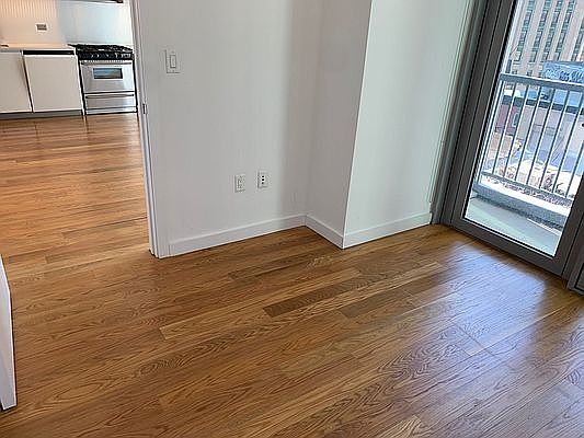 3rd image of 436 Albee Sq APT 6C