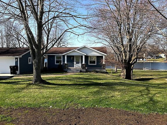 3rd image of 2605 Haas Dr