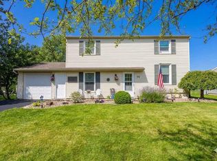 96 Drexhall Ln, Rochester, NY 14612