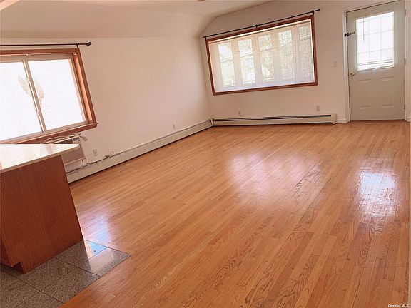 2nd image of 2218 123rd St Floor 2