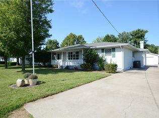 245 N Foster St, Illiopolis, IL 62539