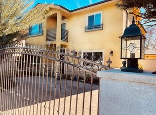 18852 Valerio St, Reseda, CA 91335