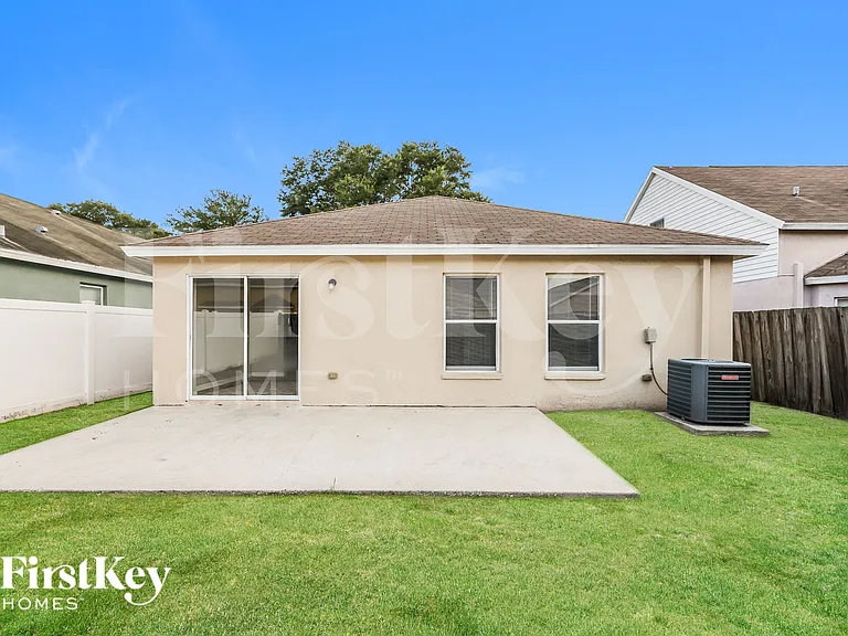 11133 Lakeside Vista Dr — Photo 18