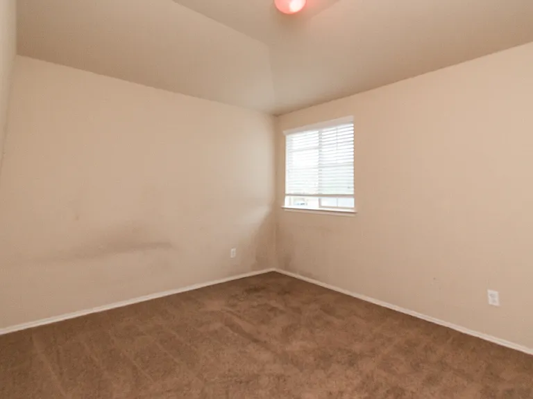 7109 Golden Oak Ln — Photo 18