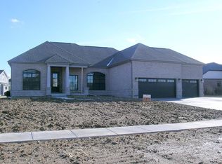 2785 Butler Dr, Dayton, OH 45434