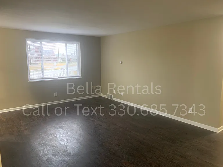 1469 W Valentine Cir NW #1-11 — Photo 4