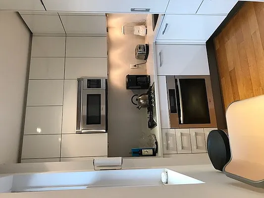 Rented by Veracity NYC LLC | media 17