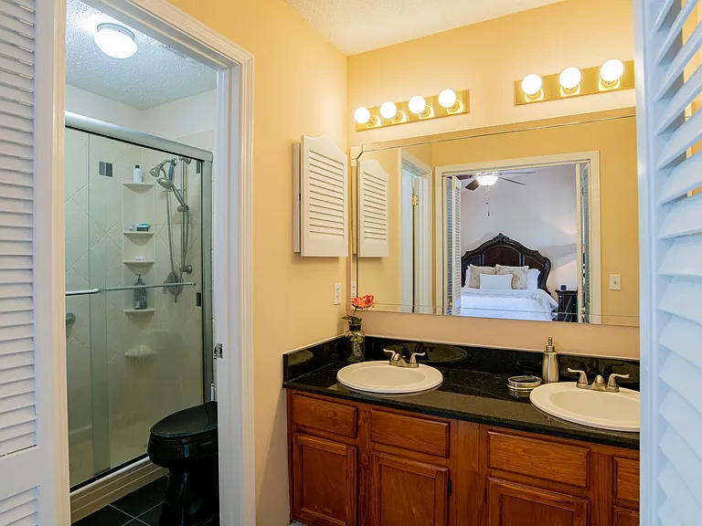 7171 N 9th Ave #D6 — Photo 22