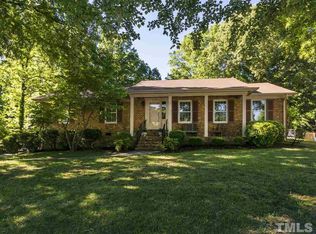 2178 Canterbury Dr, Burlington, NC 27215