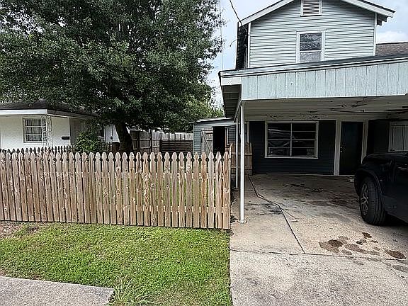 5th image of 1523 Pomona St