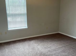 463 Alexander Ave #208, Centreville, AL 35042
