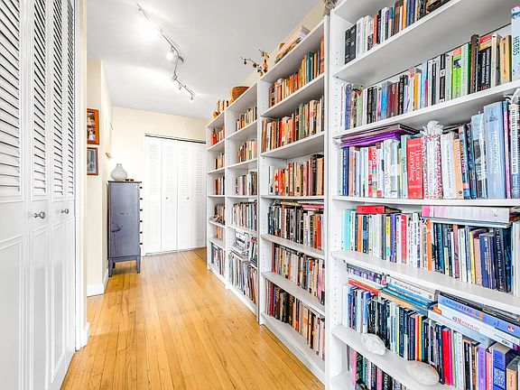 4th image of 6820 Selfridge St APT 3E
