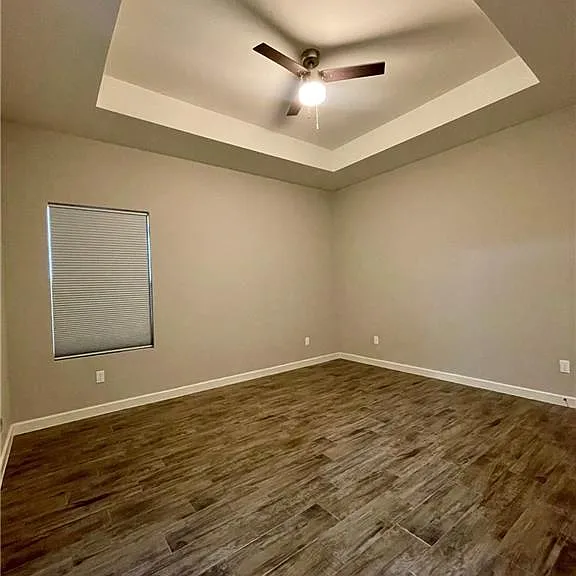 1408 Lore Dr #1 — Photo 7