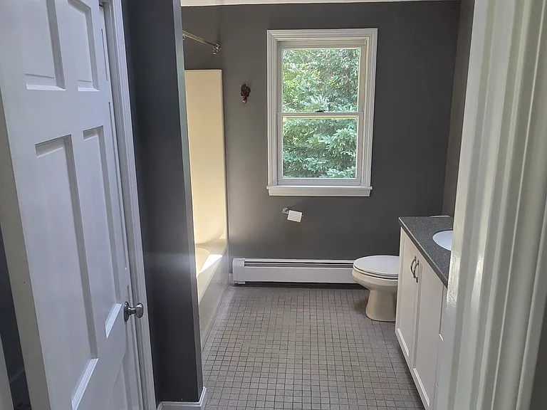 35 Nonantum Rd — Photo 9