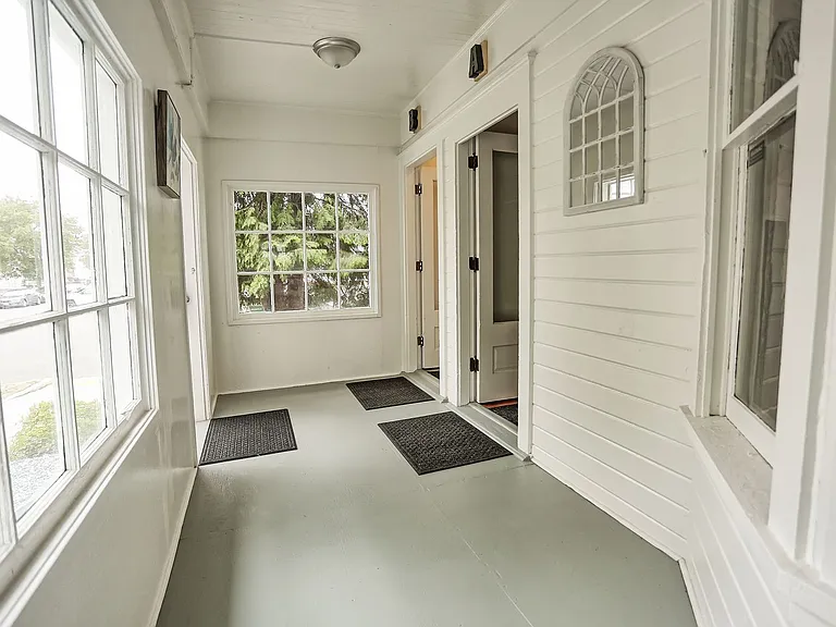 1001 S I St — Photo 9