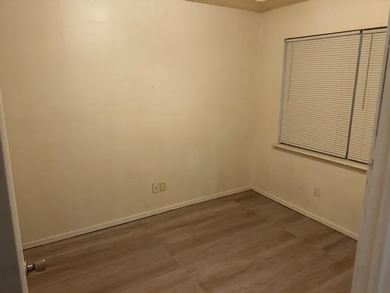 1100 SW 77th Pl — Photo 14