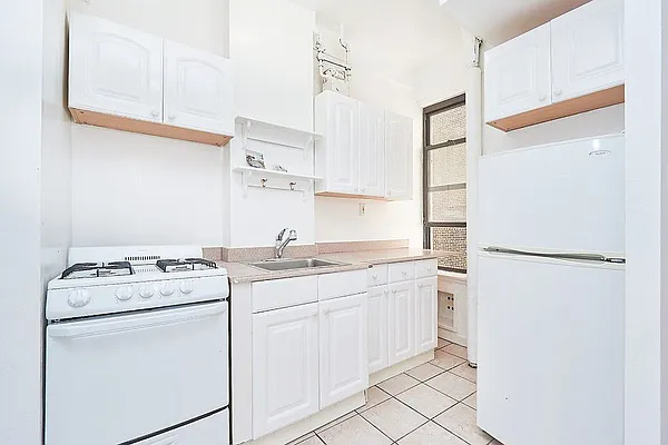 Rented by Living New York | media 23