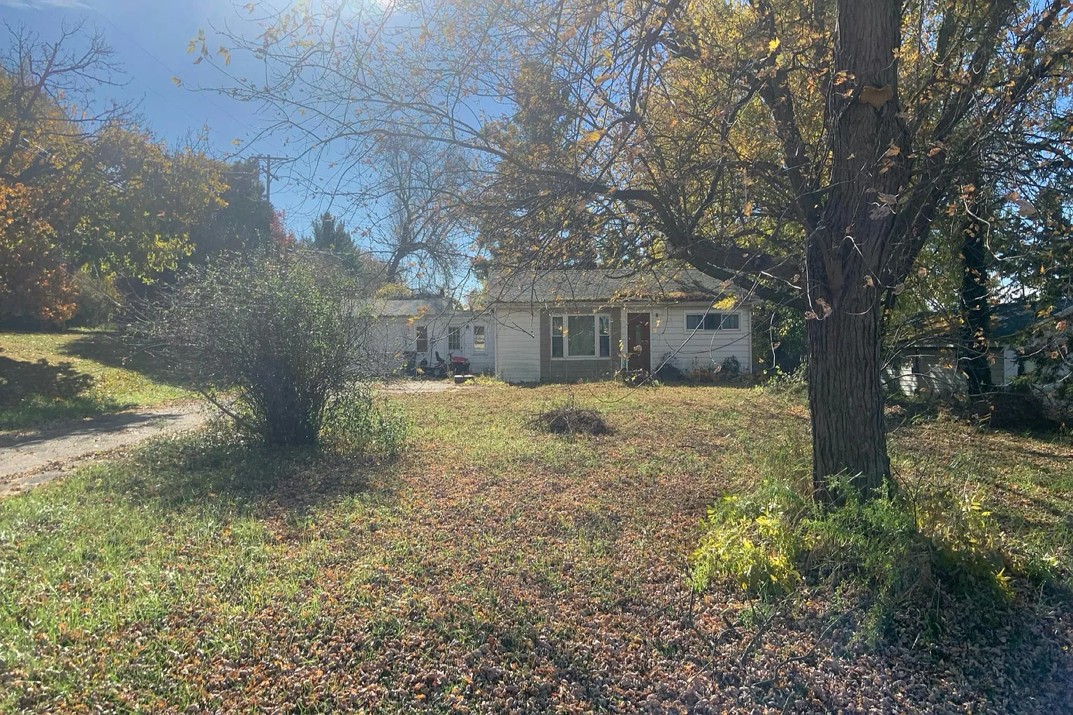 2516 Bowers Rd photo 1