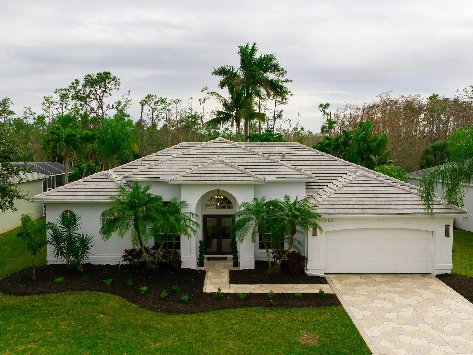 4 bed, 2514 sqft, $4,500 — Photo 1