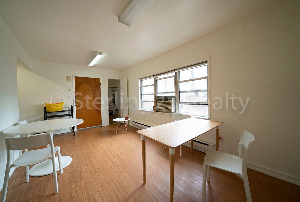 1st image of 23-09 29th St #1E