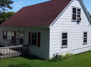 1040 2nd Ave E, Horton, KS 66439