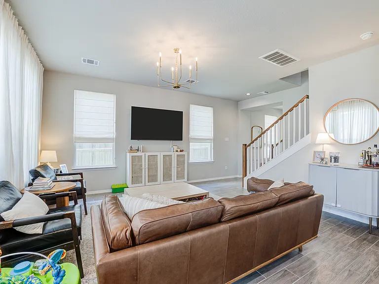 224 Stein Rd — Photo 14