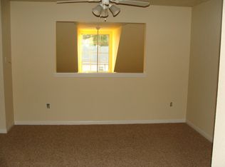 107 Meadow Park Cir, Lacy Lakeview, TX 76705