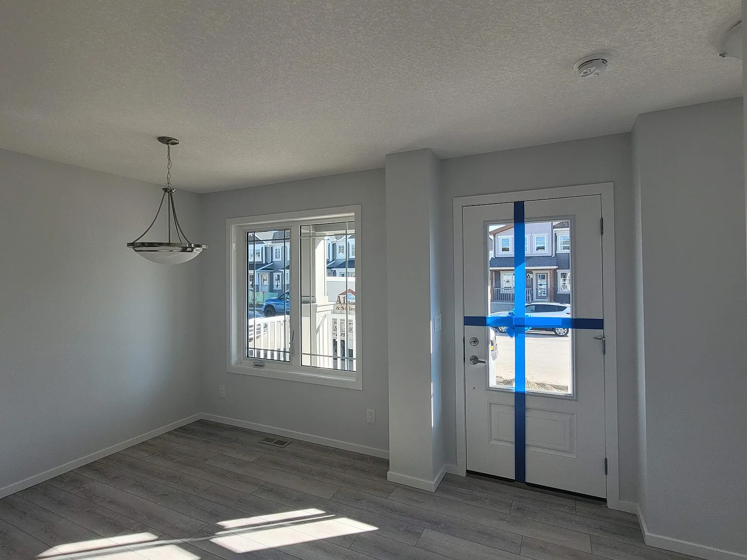64 Cityside Grove NE — Photo 3