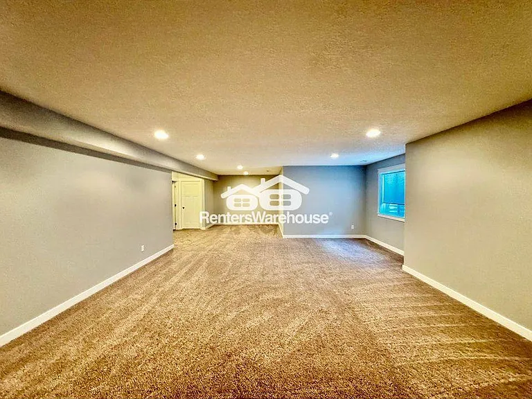 602 SW Magazine Rd — Photo 33