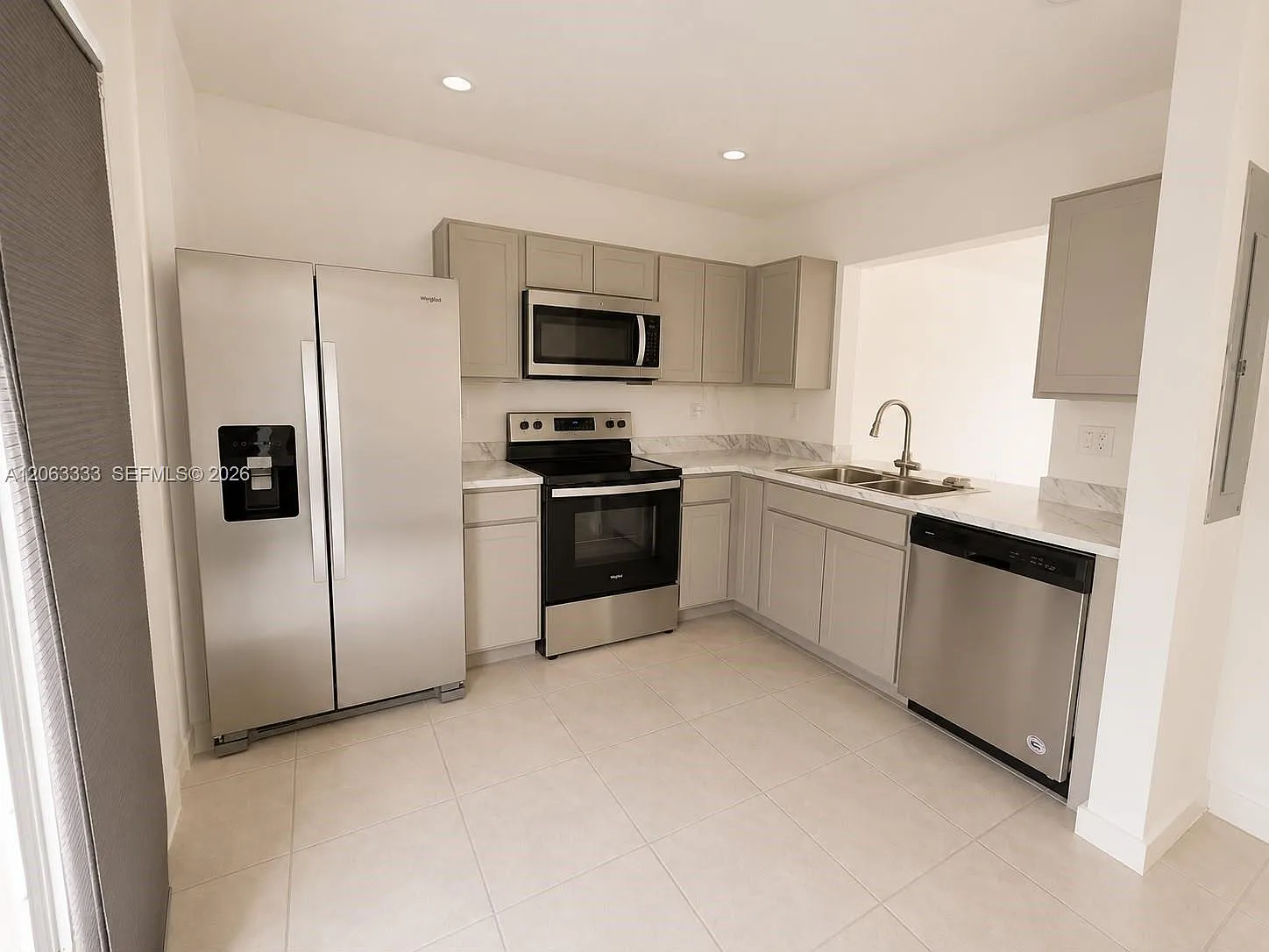 Fvp Subdivision — Photo 3