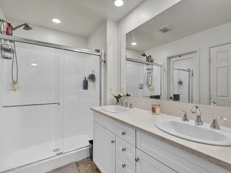 2770 Sparta Rd #15 — Photo 14