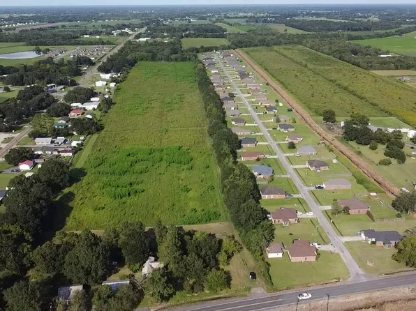 Doyle Melancon Rd, Breaux Bridge, LA 70517