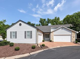 16439 Cobbleskille Dr, Chesterfield, MO