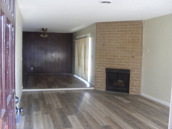 2nd image of 6410 Mauana Way