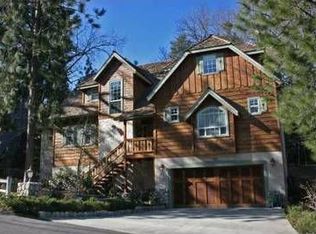 27647 High Knoll Rd, Lake Arrowhead, CA 92352