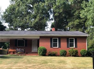 21216 Cornelius St, Cornelius, NC 28031