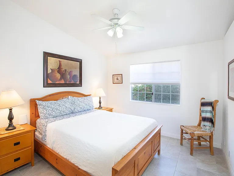 51880 Avenida Madero — Photo 6