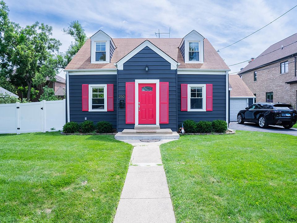 1st image of 250 W Grantley Ave