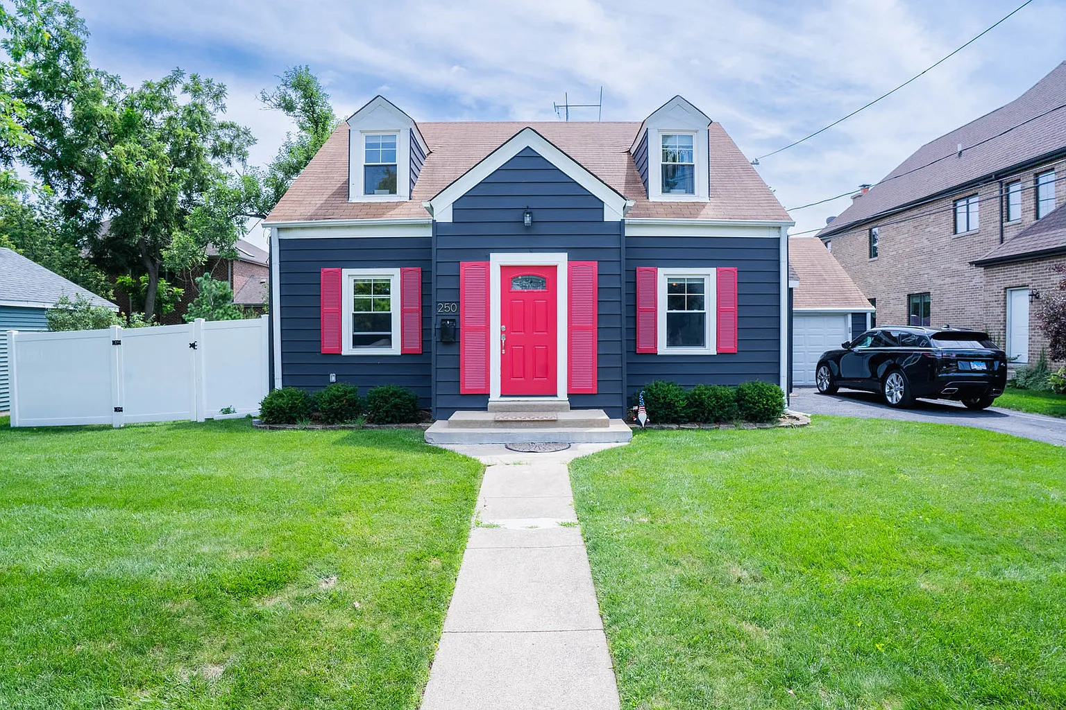 250 W Grantley Ave photo 1